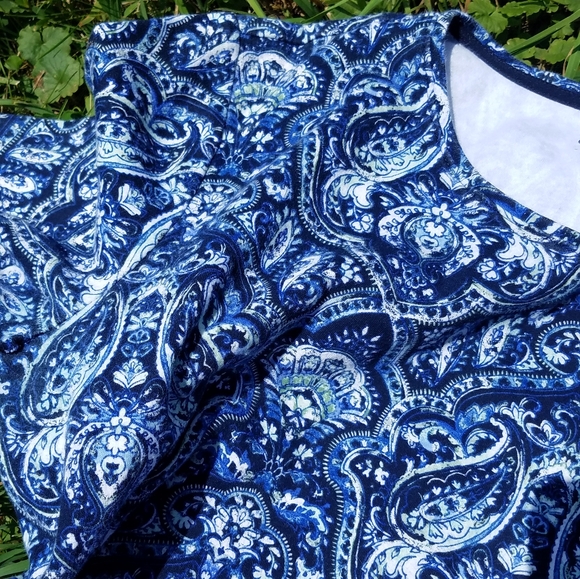 *Gave away* Croft and Barrow Bundle of 3 Long sleeve tees. - Picture 7 of 8